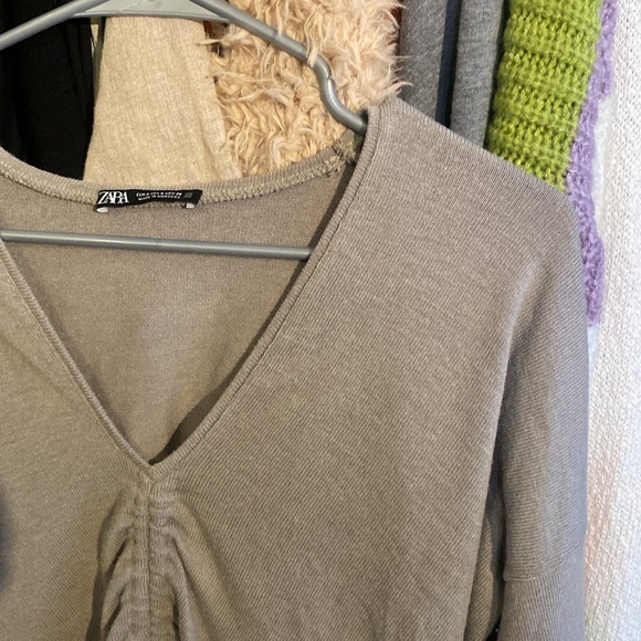 Zara Small Jumper Rope Detailed - Picture 2 of 2